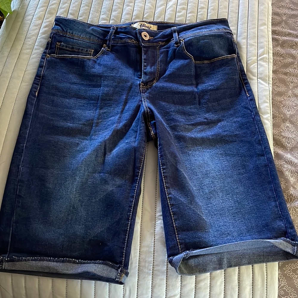 New, never worn.